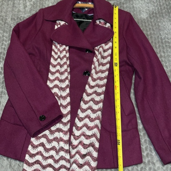 Tommy Hilfiger Purple Pea Coat Size Large.  Wool blend.  Fully lined. - Picture 7 of 8